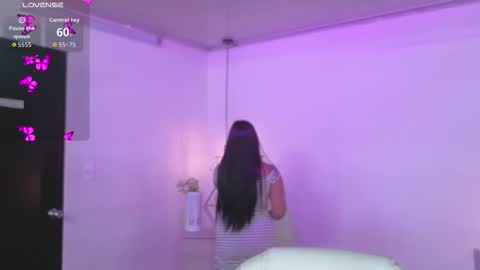 miiss_greyy online show from October 2025 11:47:02 AM