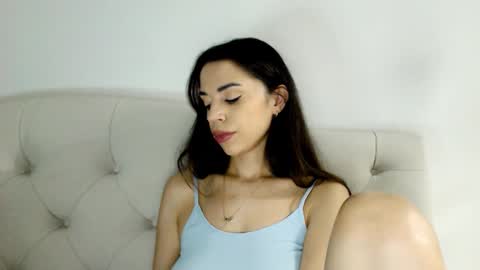 Mika online show from November 2025 06:51:02 PM