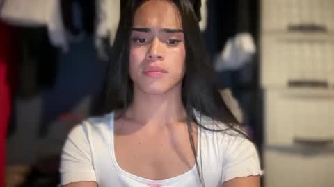 mika_pedersen online show from April 2026 09:37:02 PM