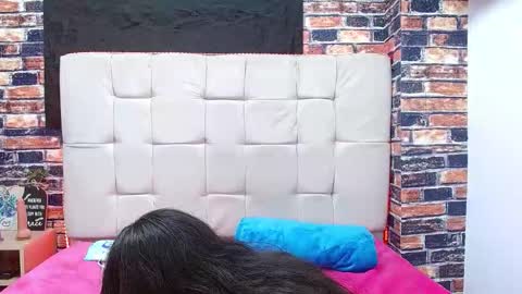 mikaela303av online show from October 2025 03:39:02 AM