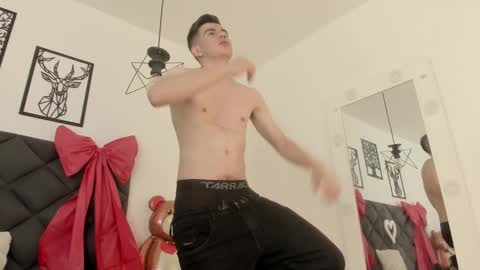 mikael online show from February 2025 06:45:01 AM