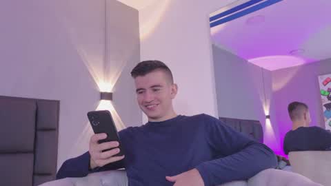 mikael online show from June 2026 04:43:02 AM