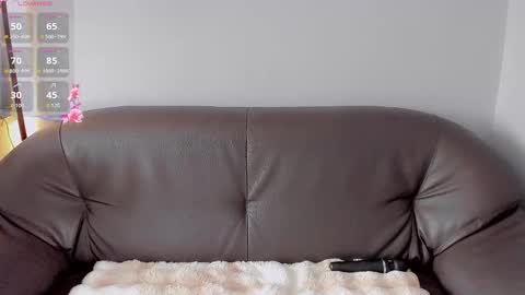 mikasssu online show from March 2026 01:14:01 PM