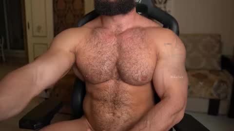 Snapshot of mike0xx chatting on October 2025 06:50:02 PM mike0xx online show from October 2025 06:50:02 PM