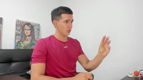 mike3xxx online show from October 2025 01:28:01 AM