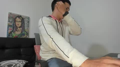 mike3xxx online show from October 2025 03:03:02 AM