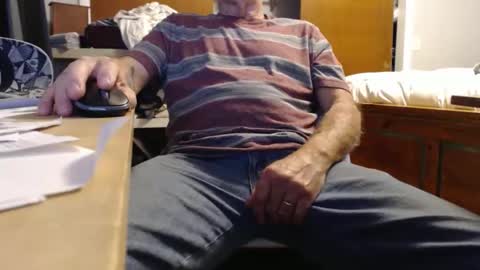 mike694fun online show from January 2026 12:47:01 AM