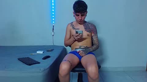 Mike IMDEPENDIENT MODEL online show from November 2025 02:02:01 AM