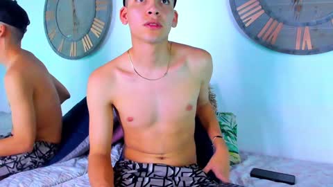 Mike 0233 online show from December 2024 09:54:02 AM