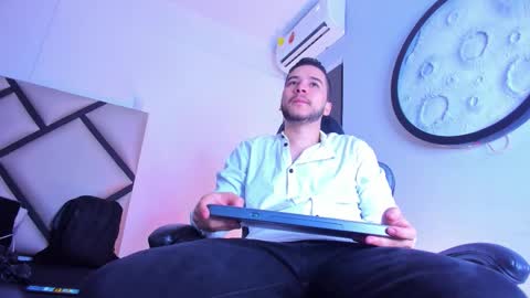 Mike  online show from February 2026 11:16:01 AM