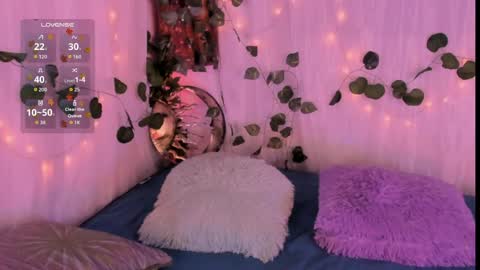 Snapshot of mike_aghels chatting on May 2026 10:31:01 AM ANGHELS online show from May 2026 10:31:01 AM