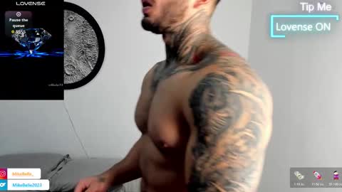 Mike Belle online show from December 2025 11:53:01 PM