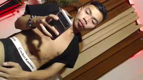 Snapshot of mike_cummer chatting on June 2026 10:13:02 AM Chan Chan online show from June 2026 10:13:02 AM