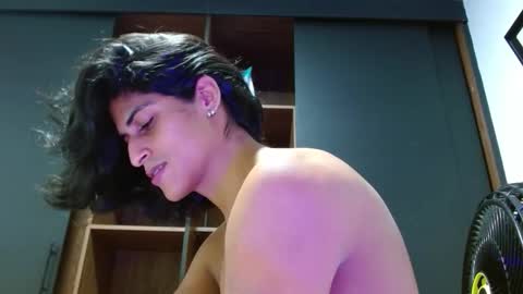 mike_d1030 online show from November 2025 04:26:02 AM