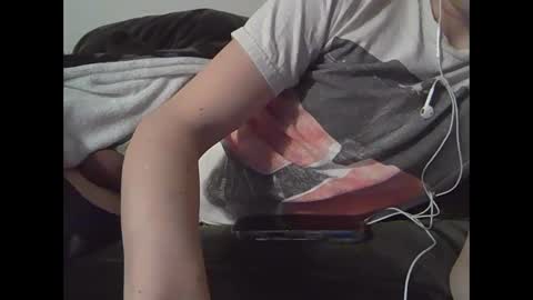 Snapshot of mike_davis44444 chatting on March 2025 08:13:01 AM mike_davis44444 online show from March 2025 08:13:01 AM