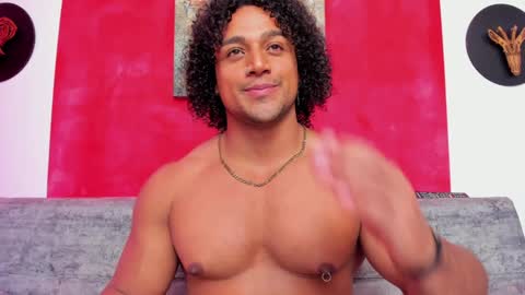   online show from December 2024 02:02:01 PM