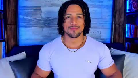 Snapshot of mike_estevess chatting on July 2026 07:13:01 AM online show from July 2026 07:13:01 AM