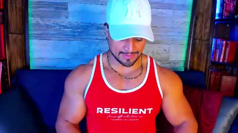 Snapshot of mike_estevess chatting on July 2026 06:53:02 AM online show from July 2026 06:53:02 AM
