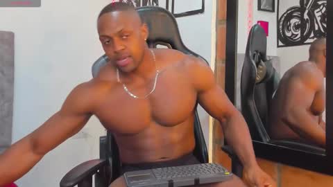 Snapshot of mike_kilian1 chatting on October 2025 12:03:02 PM mike kilian1 online show from October 2025 12:03:02 PM