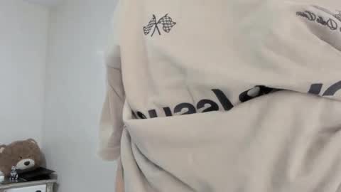 Mikebelf4 online show from February 2026 11:44:02 PM