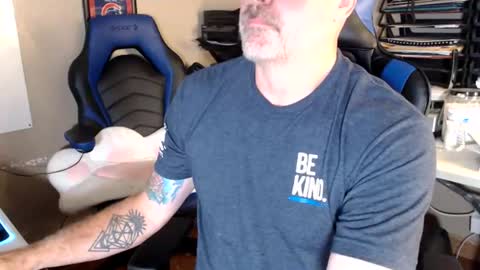 Snapshot of miked970 chatting on July 2026 01:18:02 PM Sean Steele online show from July 2026 01:18:02 PM