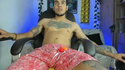 Snapshot of mikee_scooth chatting on January 2025 08:29:01 PM mikee_scooth online show from January 2025 08:29:01 PM