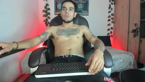 Snapshot of mikee_scooth chatting on February 2025 10:21:02 PM mikee_scooth online show from February 2025 10:21:02 PM