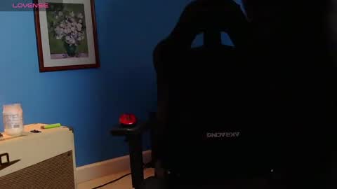 Snapshot of mikehawk1589 chatting on February 2025 11:27:02 AM mikehawk1589 online show from February 2025 11:27:02 AM