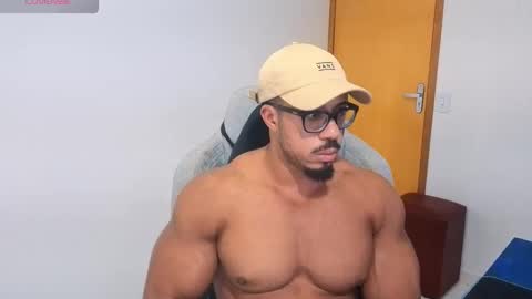 Snapshot of mikehotk chatting on May 2026 06:48:01 PM mikehotk online show from May 2026 06:48:01 PM