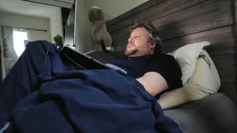 mikejws online show from November 2025 08:19:02 PM