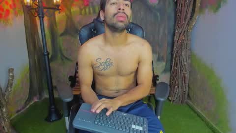 MIKE PARK  online show from November 2025 11:10:01 AM