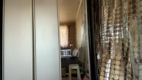 Mila online show from April 2026 07:25:02 AM