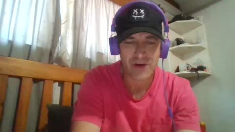 Snapshot of mikeundies chatting on July 2026 07:45:01 AM mikeundies online show from July 2026 07:45:01 AM