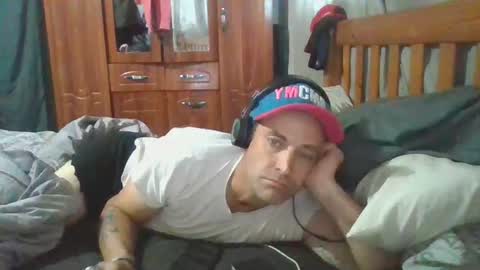 Snapshot of mikeundies chatting on July 2026 06:49:02 AM mikeundies online show from July 2026 06:49:02 AM