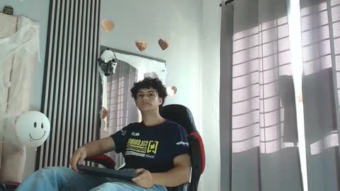 mikey_banji online show from October 2025 12:28:02 PM