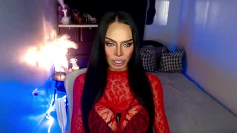 Snapshot of mikeyalawi03 chatting on June 2026 12:41:02 AM Mistress MikeyAlawi online show from June 2026 12:41:02 AM