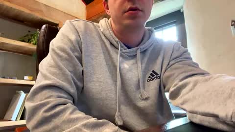 Snapshot of mikeydubs10 chatting on May 2026 01:51:02 PM mikeydubs10 online show from May 2026 01:51:02 PM