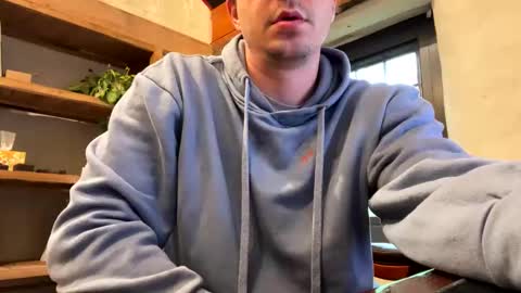 Snapshot of mikeydubs10 chatting on May 2026 01:29:02 PM mikeydubs10 online show from May 2026 01:29:02 PM