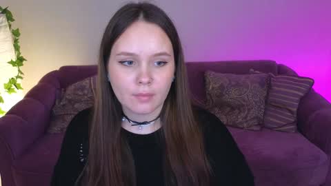Snapshot of miki_miki_cutie chatting on January 2025 02:24:02 AM Mikki online show from January 2025 02:24:02 AM