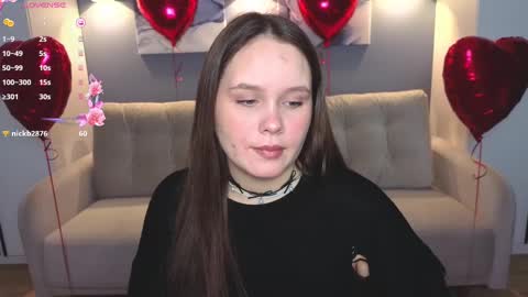 Snapshot of miki_miki_cutie chatting on February 2025 06:12:01 PM Mikki online show from February 2025 06:12:01 PM