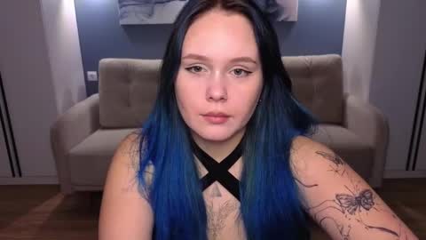 Snapshot of miki_miki_cutie chatting on September 2025 12:38:02 PM Mikki online show from September 2025 12:38:02 PM