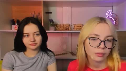 miki_ti online show from November 2025 09:34:01 AM
