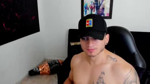 MIKKE online show from October 2025 01:29:02 PM