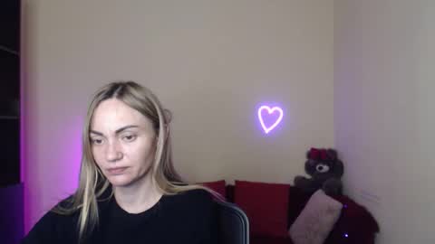 Adalina online show from April 2026 07:58:01 PM