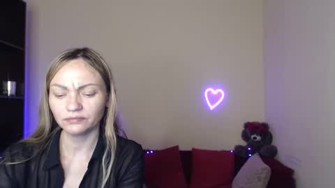 Adalina online show from June 2026 02:33:01 PM