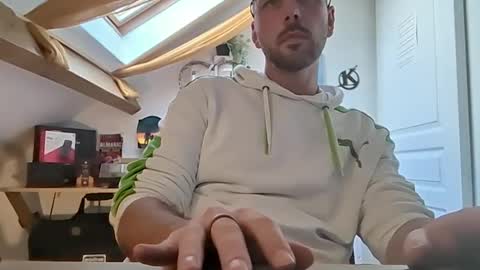 mikmik91 online show from January 2025 02:29:02 PM