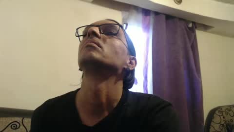 Miky Zazo online show from December 2024 12:30:01 PM