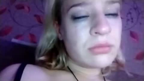 Mila 420 online show from October 2025 05:00:01 PM