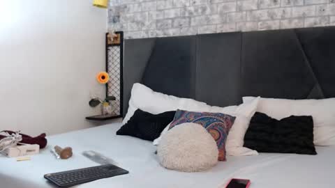 mila_adamss online show from September 2025 09:55:01 AM