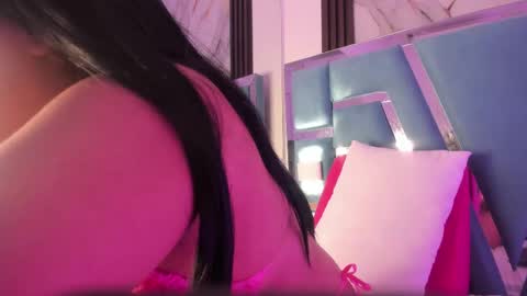 Snapshot of mila_clum chatting on February 2025 07:41:01 PM Camila online show from February 2025 07:41:01 PM